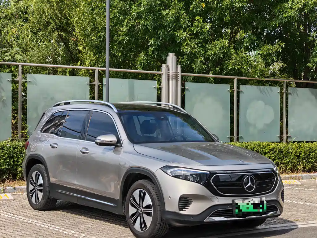 Mercedes-Benz EQB — миниатюра 3