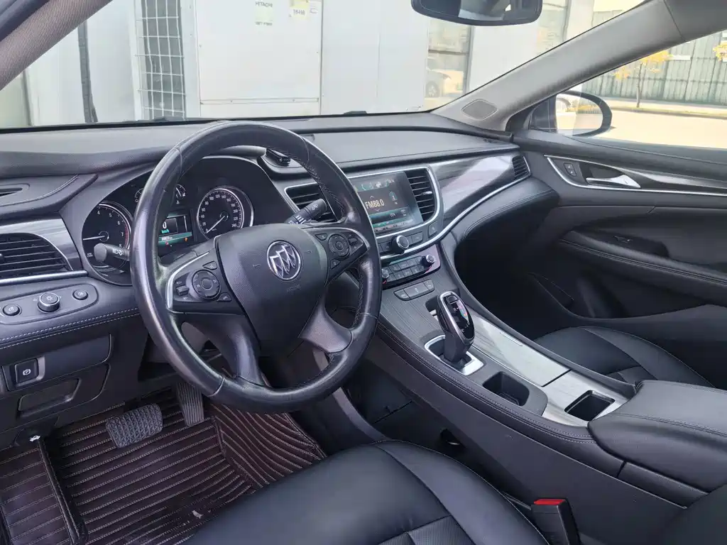 Buick LaCrosse — миниатюра 4