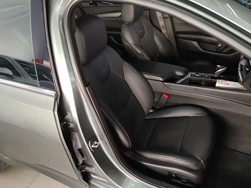 Cadillac CT5 — миниатюра 25