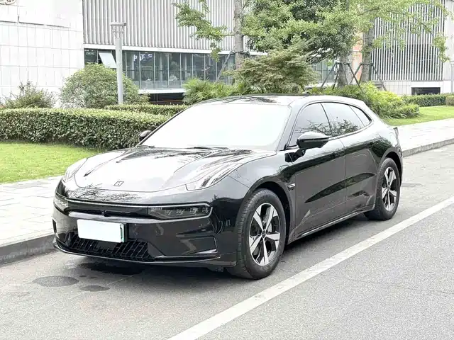 2023 Zeekr 001