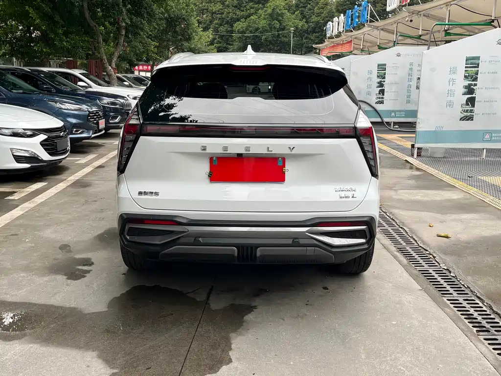 Geely Boyue L — миниатюра 5