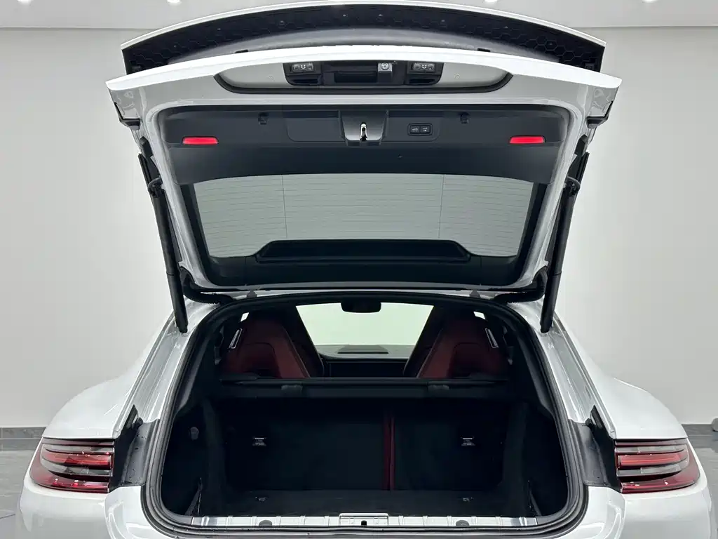 Porsche Panamera — миниатюра 21