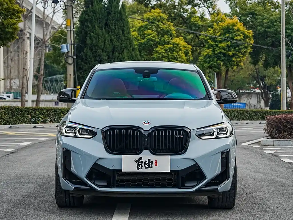 BMW X4 M