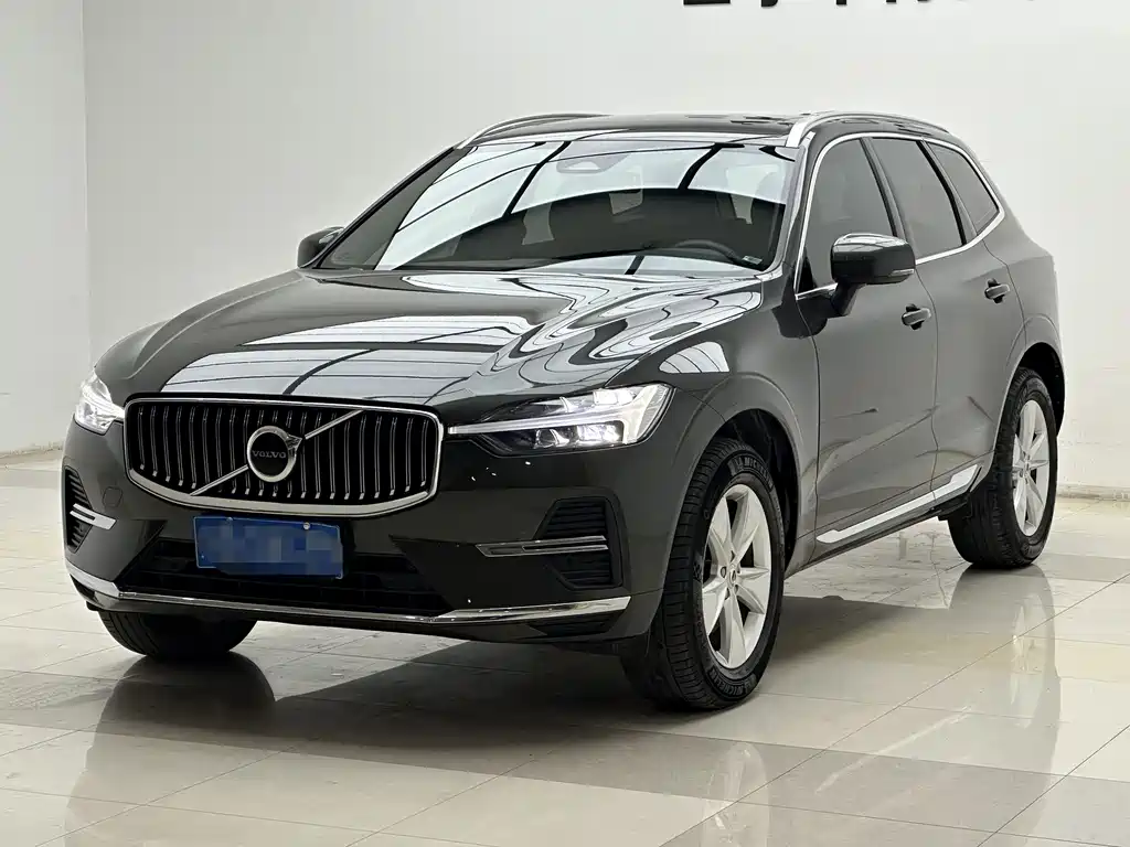 Volvo XC60 2022 B5 Sport