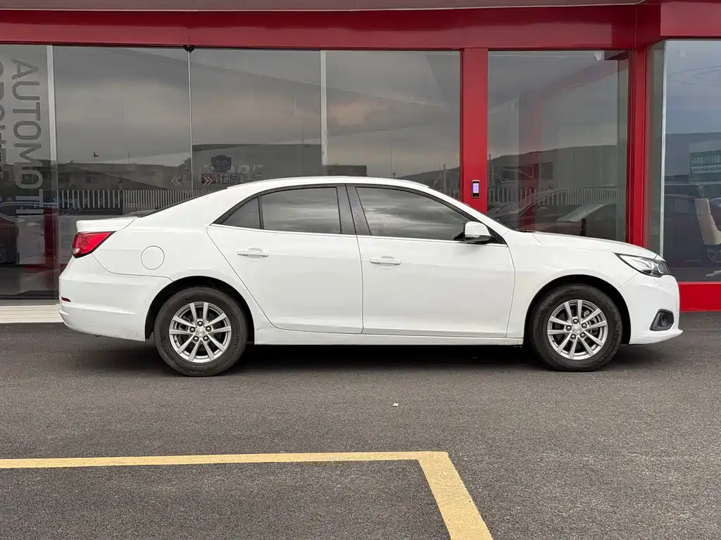 Chevrolet Malibu — миниатюра 21