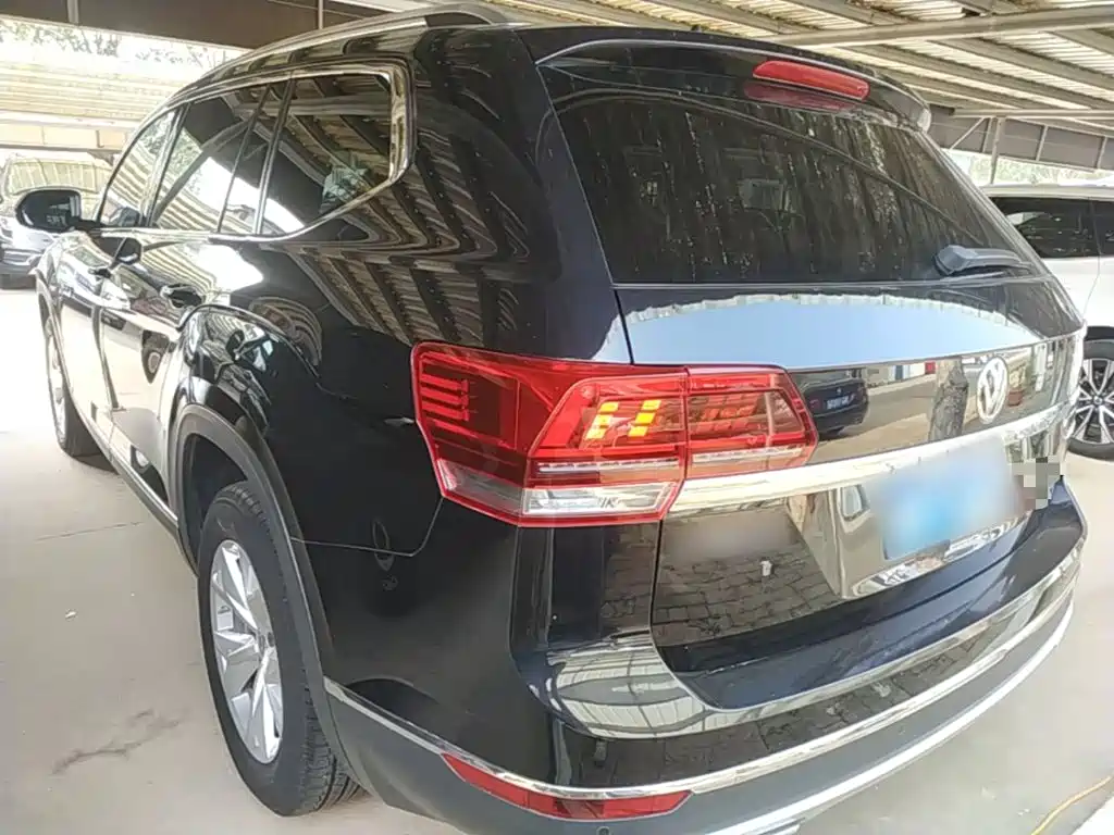Volkswagen Teramont — миниатюра 5