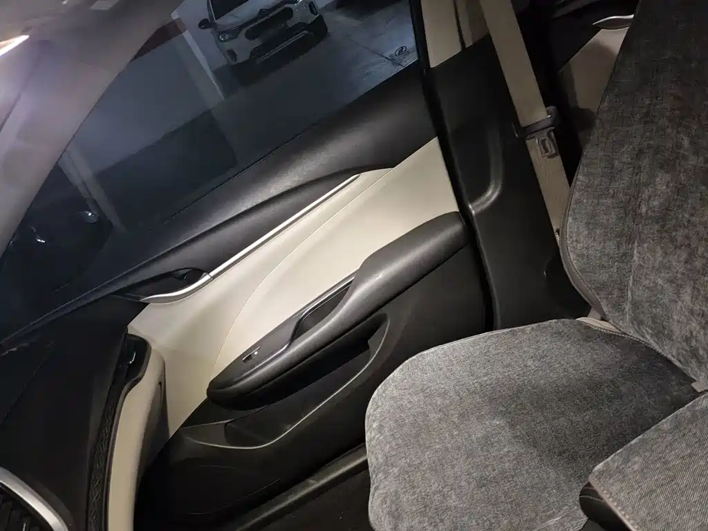 Buick Excelle — миниатюра 19
