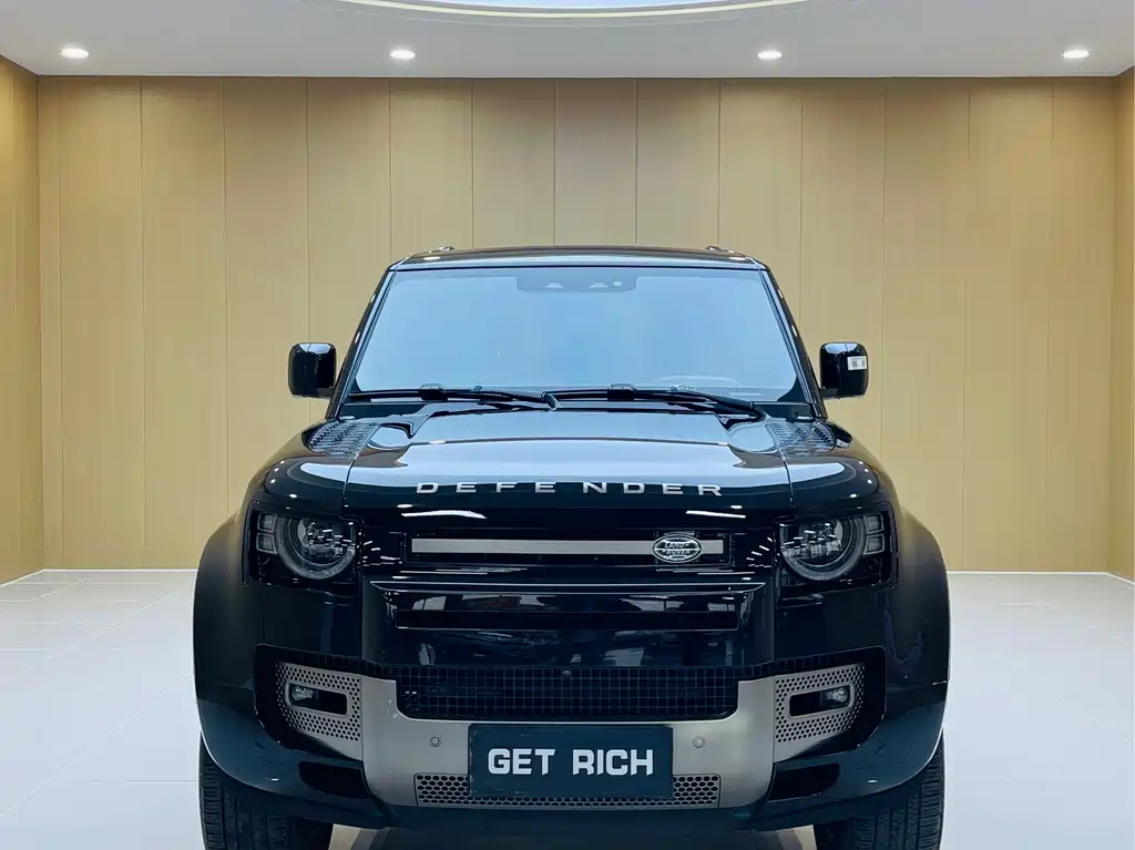Land Rover Defender — миниатюра 2