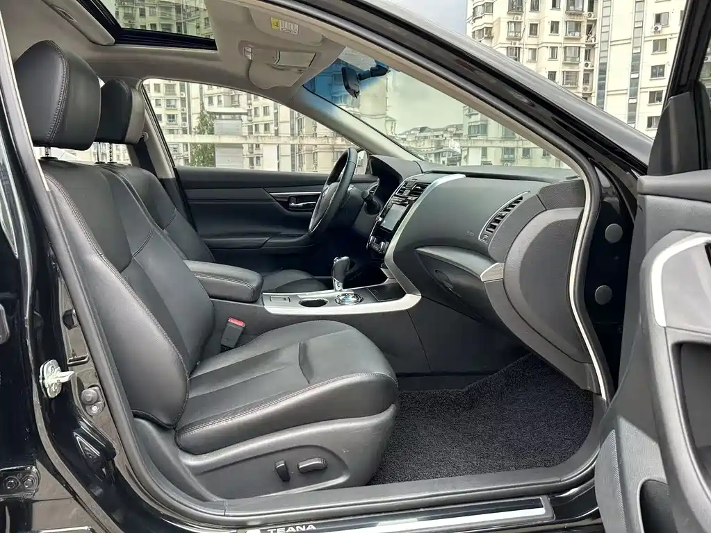 Nissan Teana — миниатюра 15
