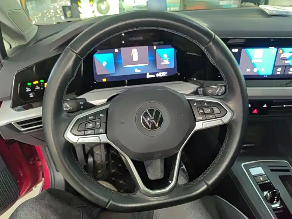 Volkswagen Golf — миниатюра 11