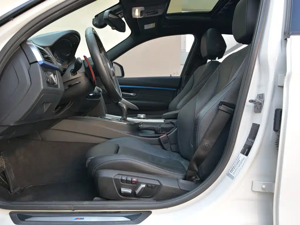 BMW 3 Series — миниатюра 7