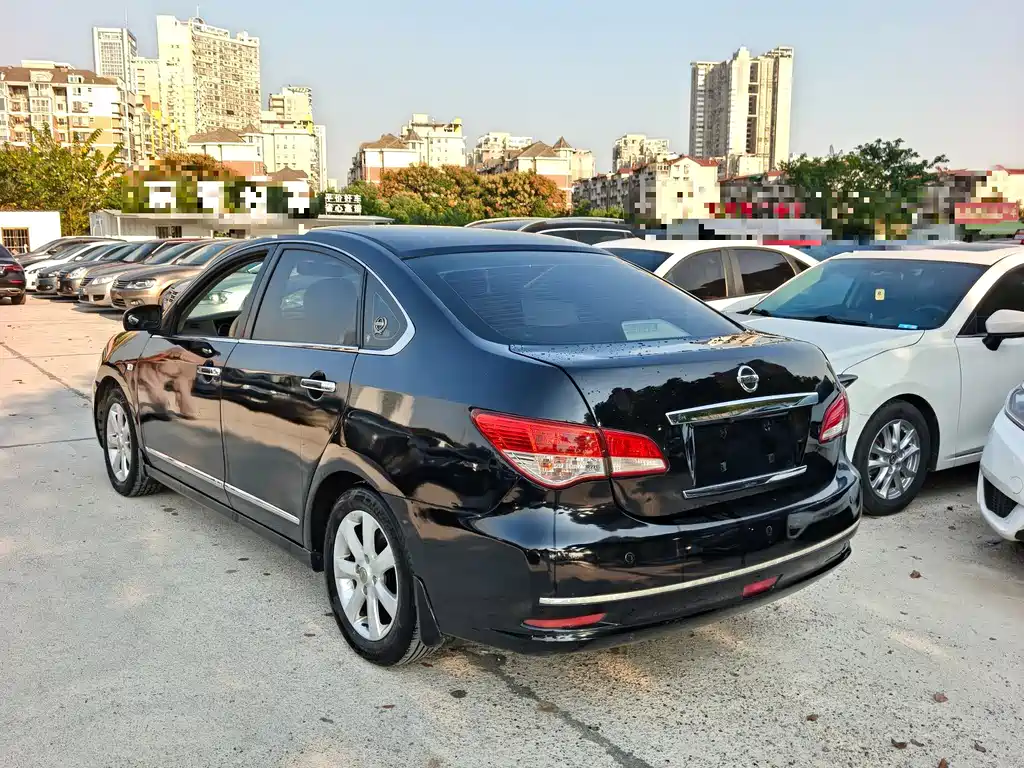 Nissan Sylphy — миниатюра 4