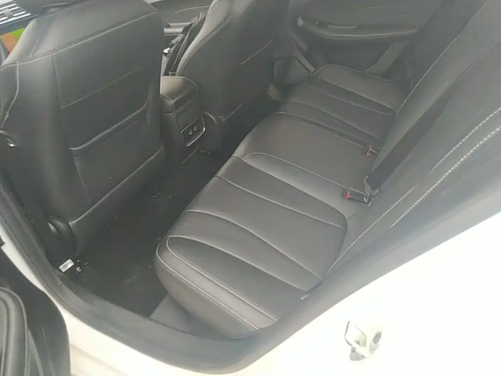 Roewe i5 — миниатюра 17