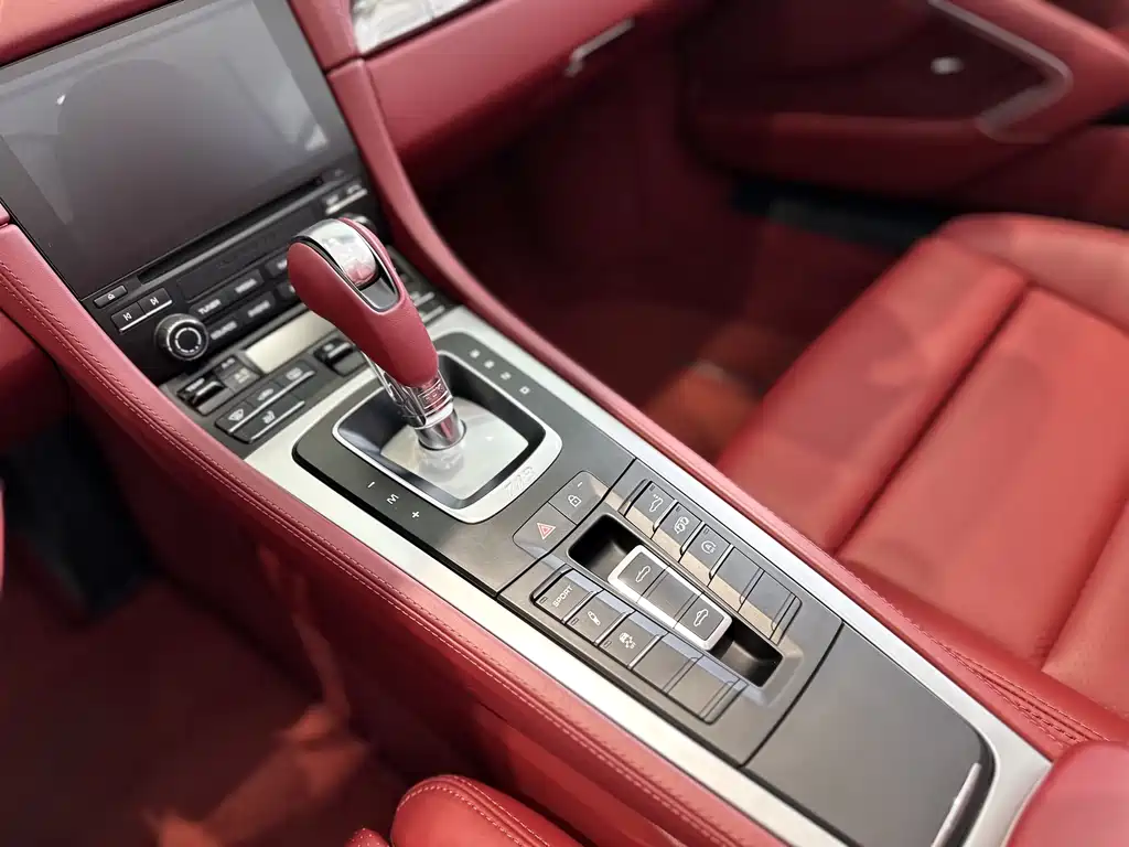 Porsche 718 2022 Boxster 2.0T