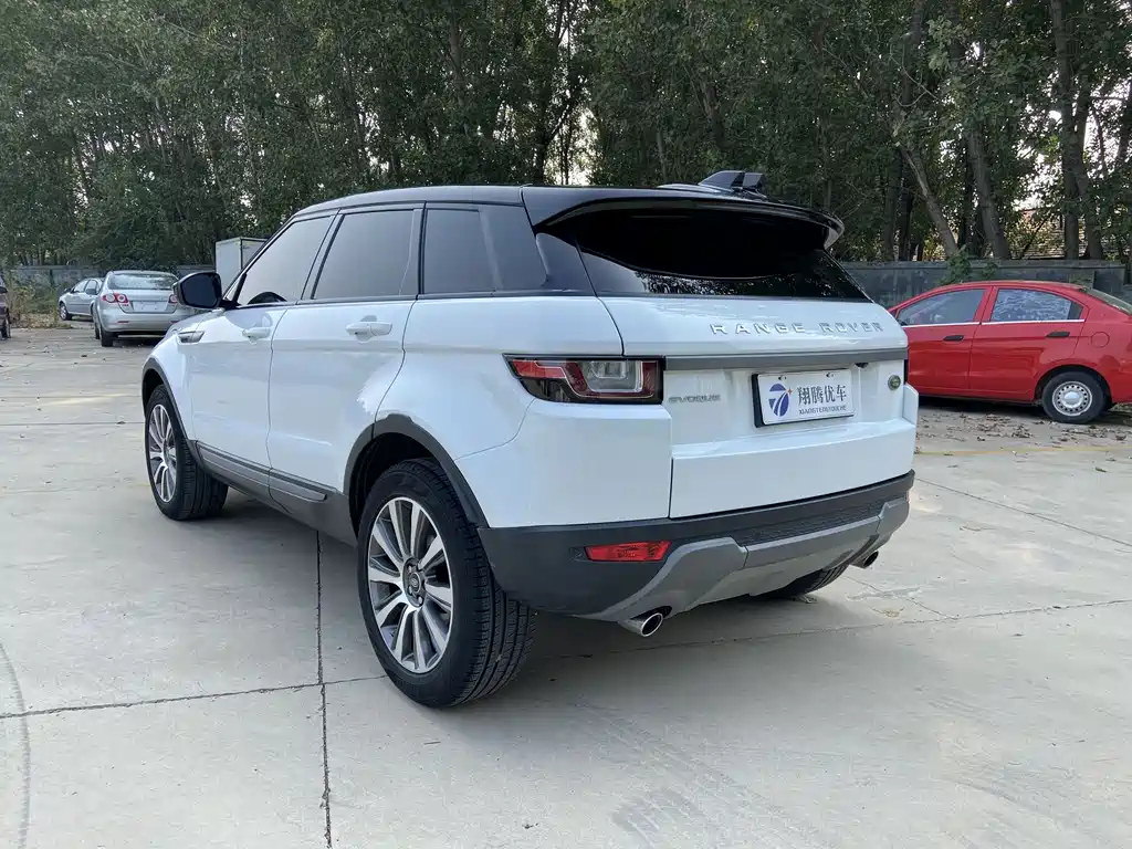 Land Rover Evoque — миниатюра 6