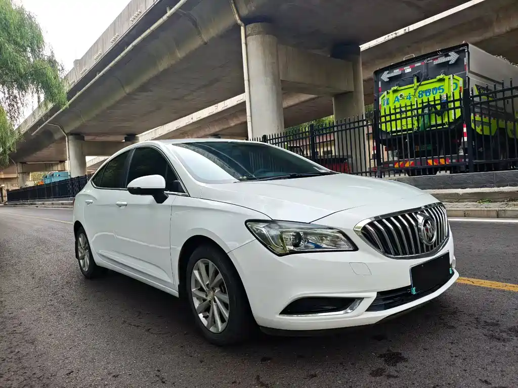 Buick Verano — миниатюра 3