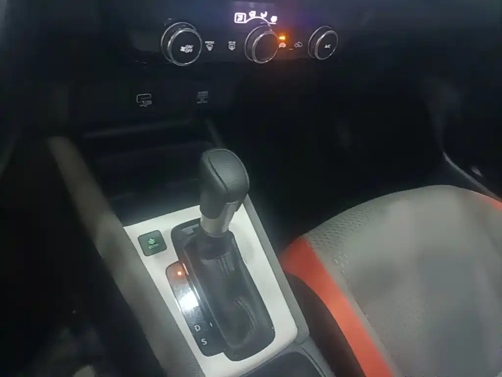 Honda Life — миниатюра 14