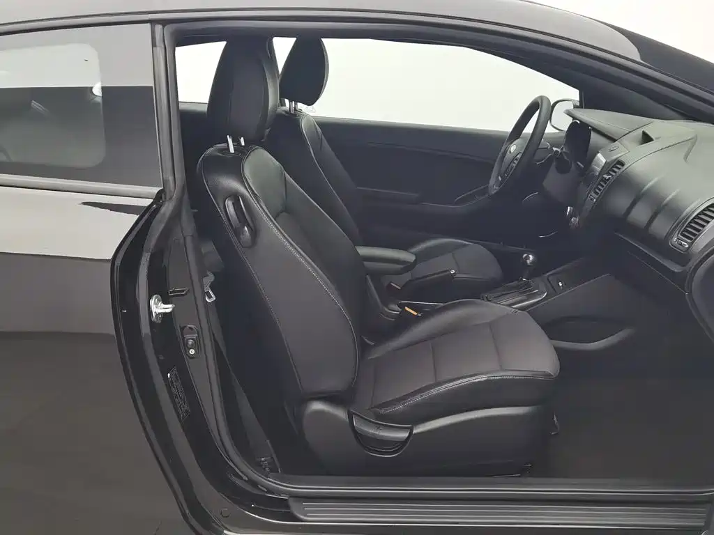 Kia Shuma — миниатюра 23