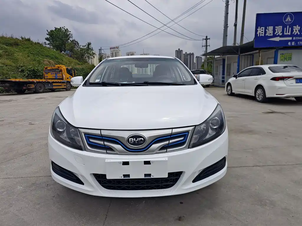 Byd e5 2021