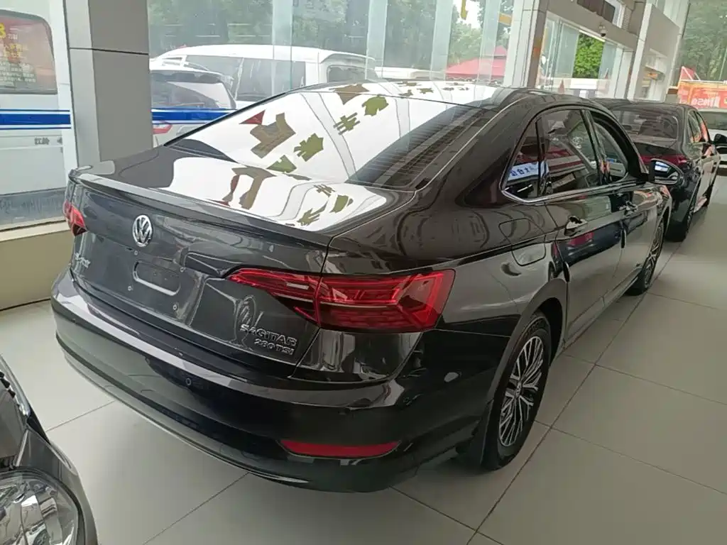 Volkswagen Sagitar — миниатюра 7