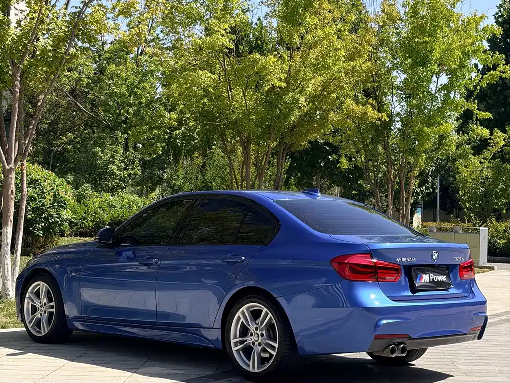 BMW 3 Series — миниатюра 11