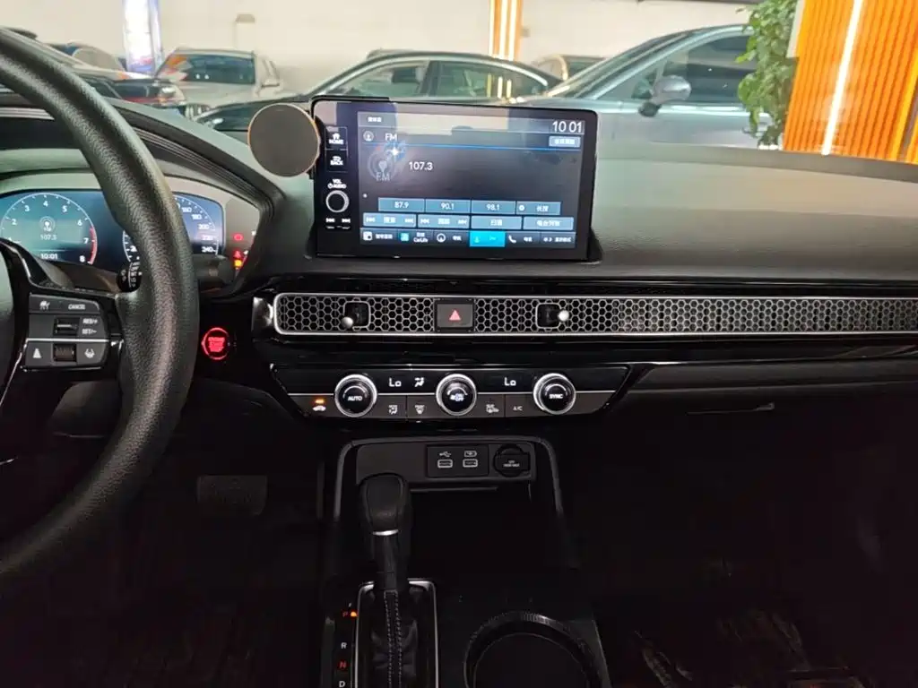 Honda Civic — миниатюра 13