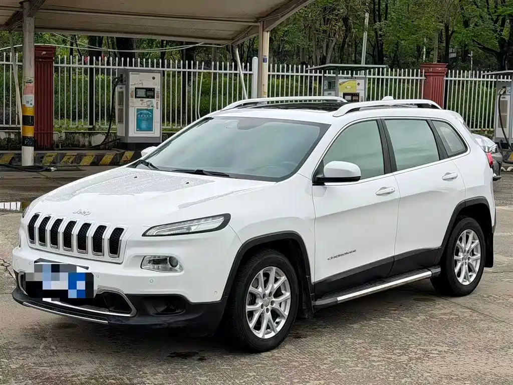 Jeep Cherokee 2016