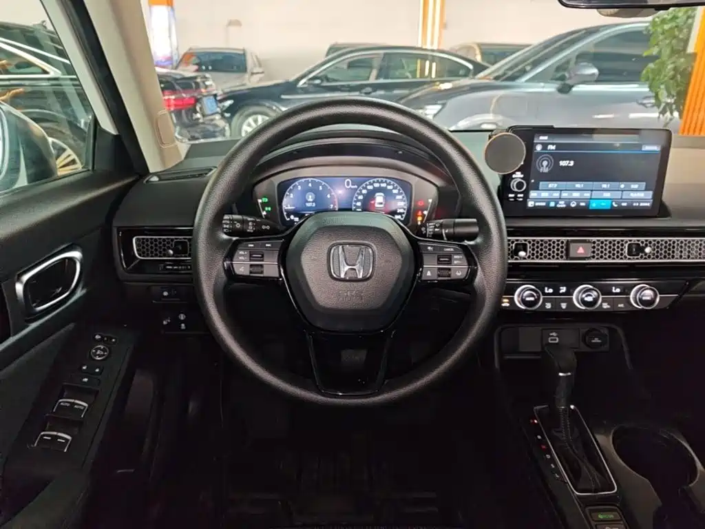 Honda Civic — миниатюра 11