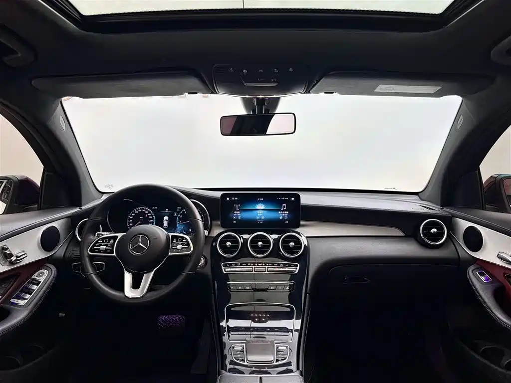 Mercedes-Benz GLC 2020 GLC 260 4MATIC SUV