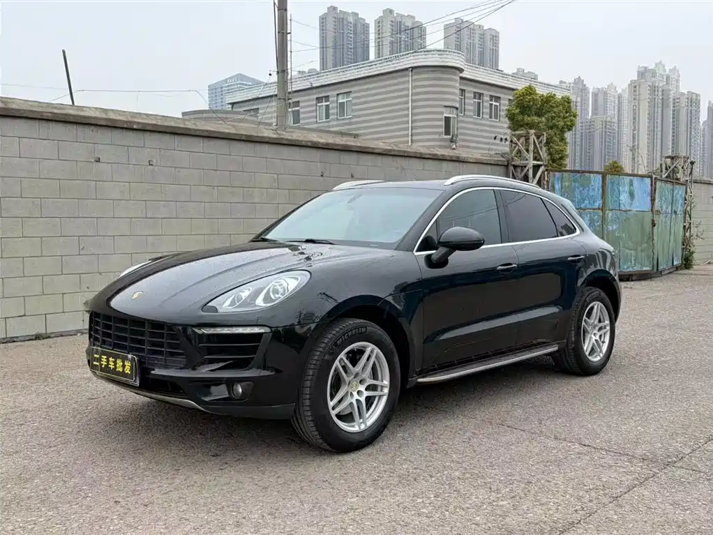 Porsche Macan 2016