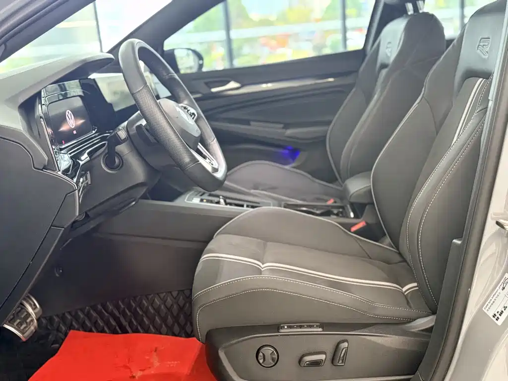 Volkswagen Golf — миниатюра 13