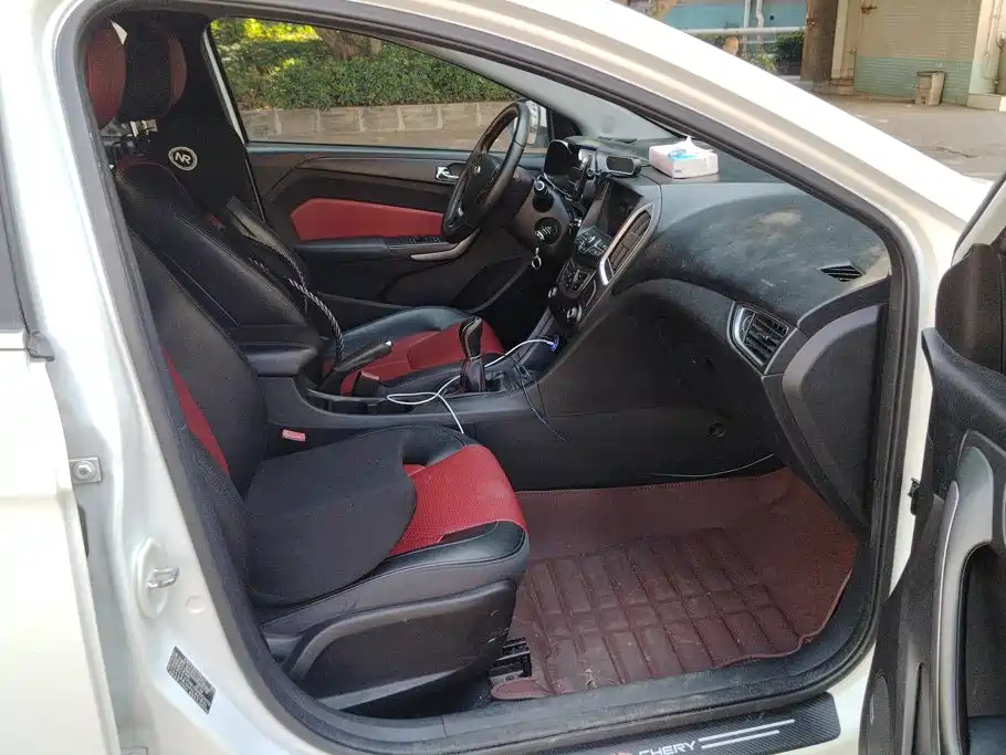 Chery Arrizo 5 — миниатюра 8