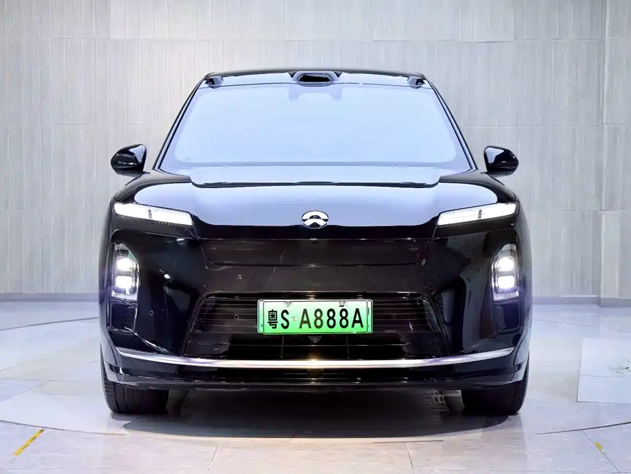 NIO ES8 — миниатюра 2