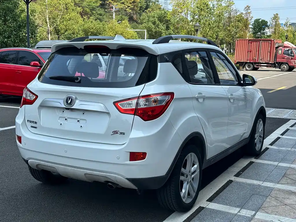 Changan CS35 — миниатюра 4