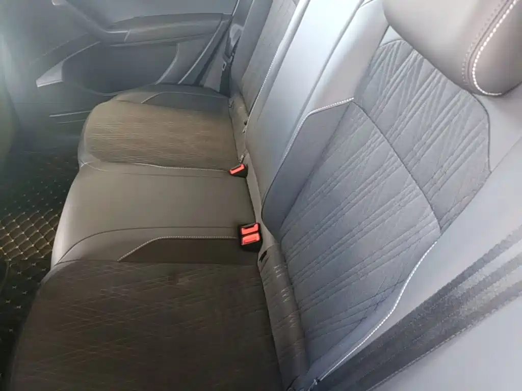 Volkswagen T-Cross — миниатюра 17
