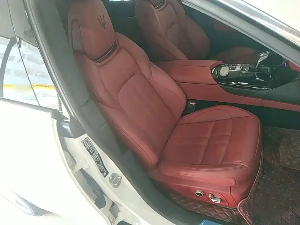 Maserati Levante — миниатюра 25