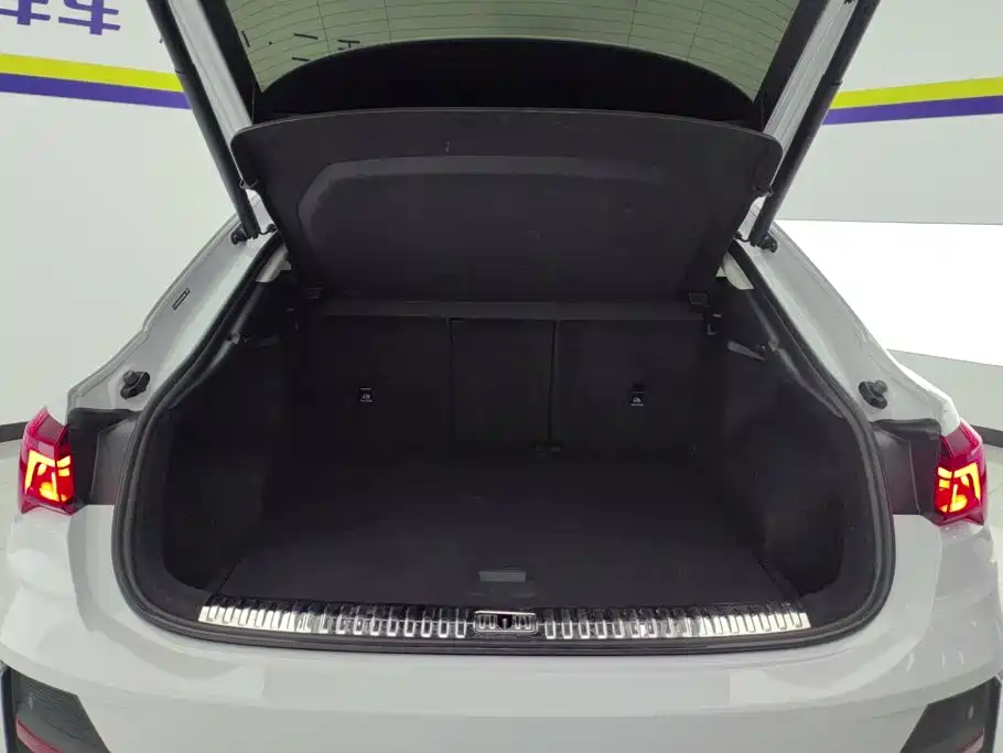 Audi Q3 Sportback — миниатюра 4