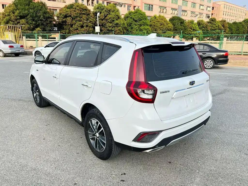 GEELY AUTOMOBILE VISION X6