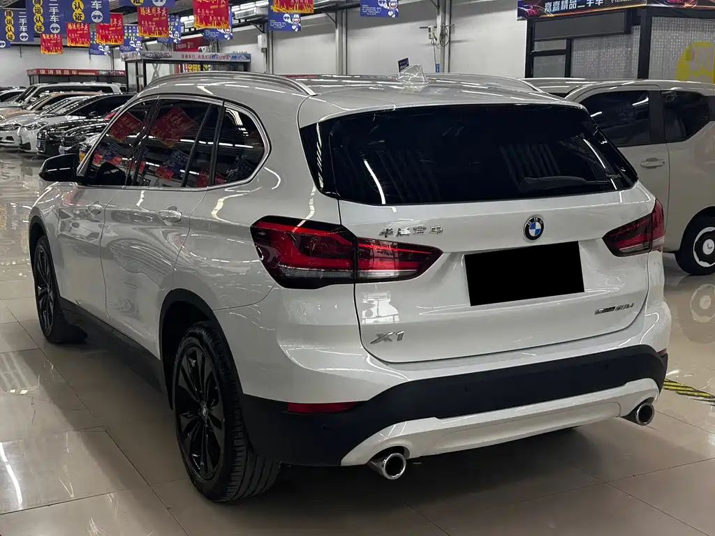 BMW X1 — миниатюра 6