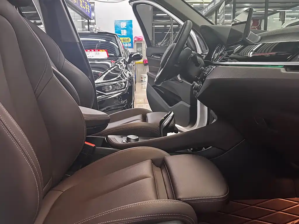 BMW X1 — миниатюра 11