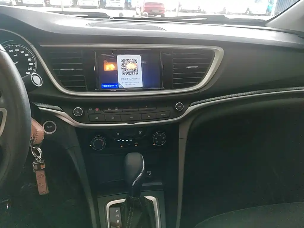 Buick Excelle — миниатюра 13
