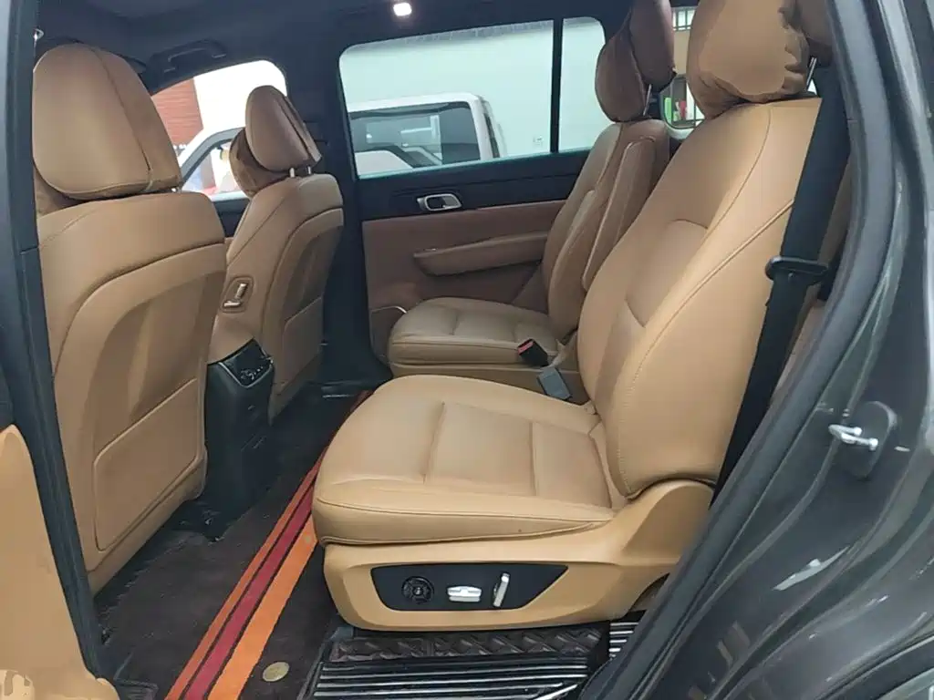 Li Auto Li ONE — миниатюра 17