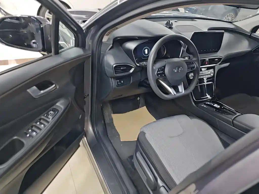 Hyundai Santa Fe — миниатюра 16