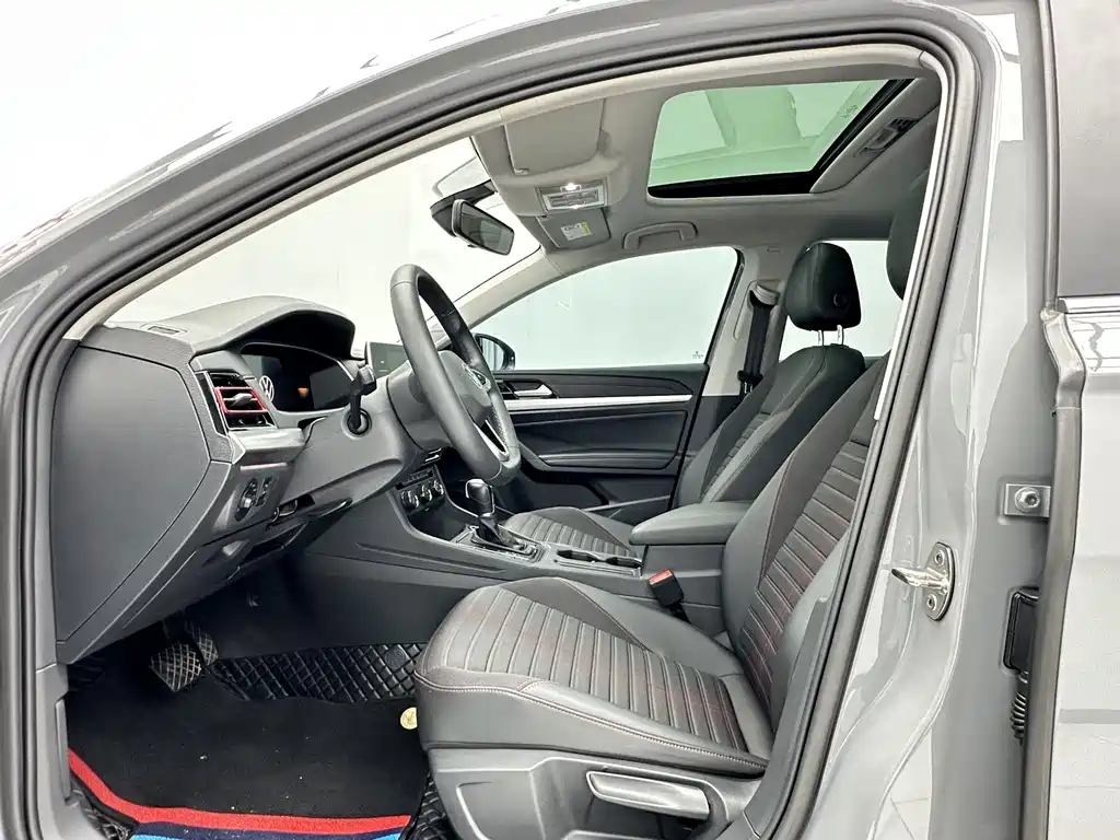 Volkswagen Lavida — миниатюра 4
