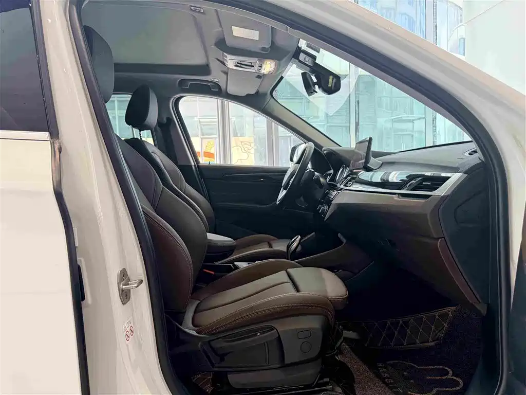 BMW X1 — миниатюра 23