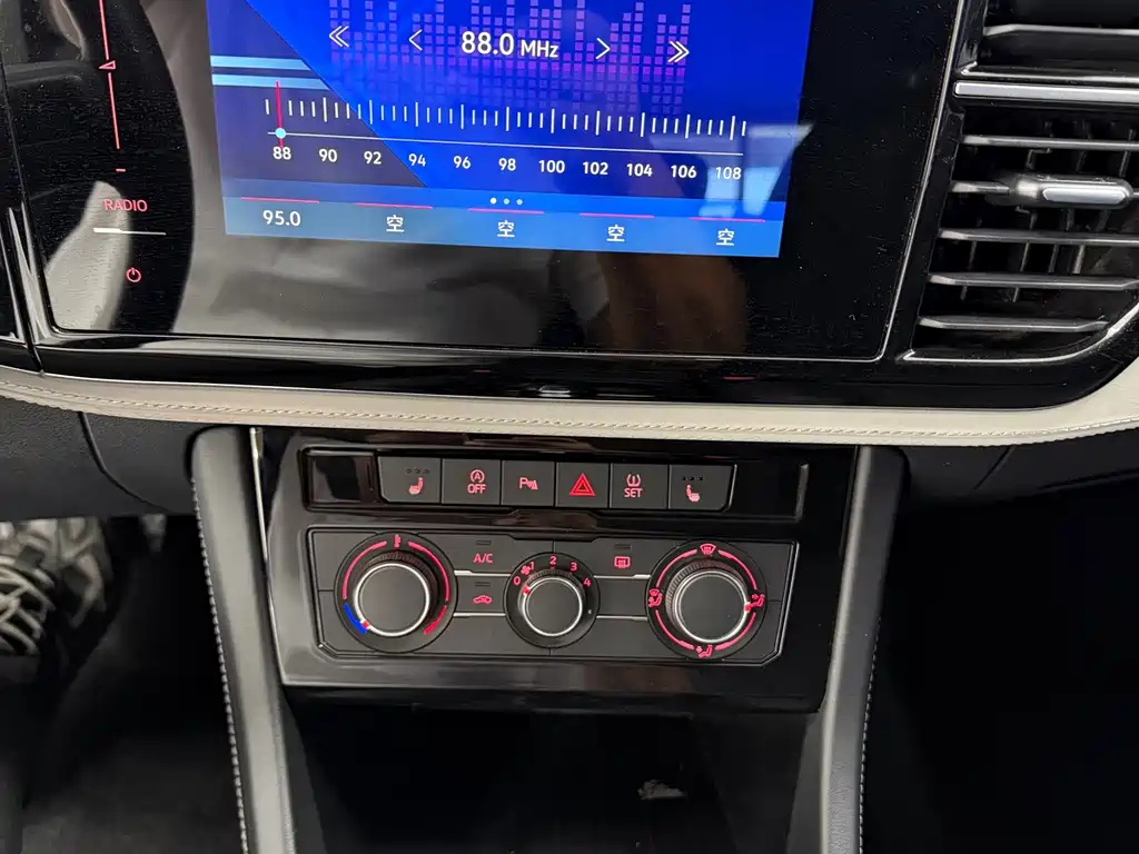 Jetta VS5 — миниатюра 14