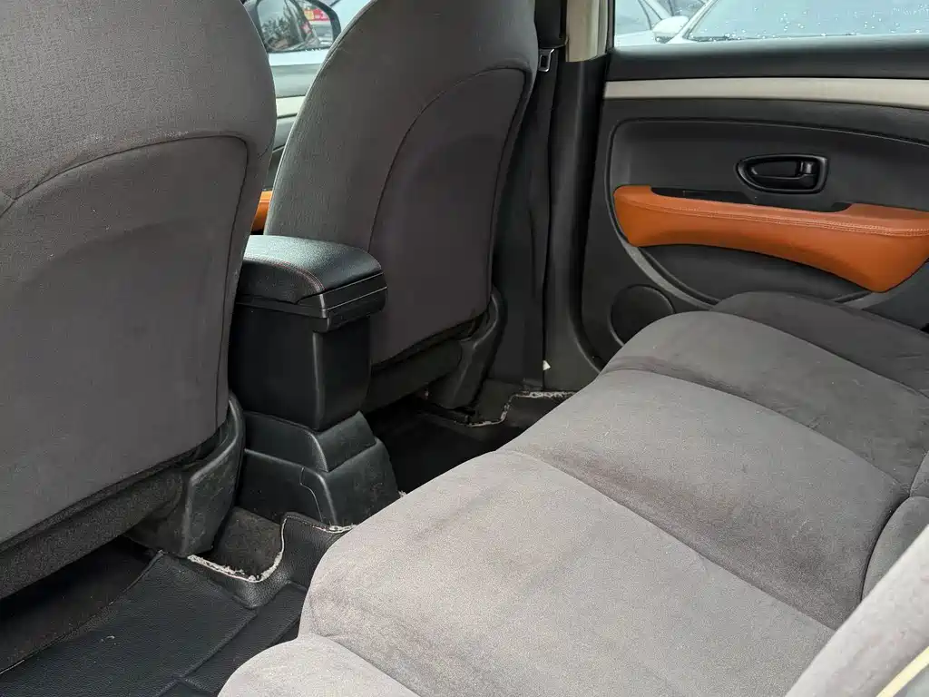 Nissan Sylphy — миниатюра 3