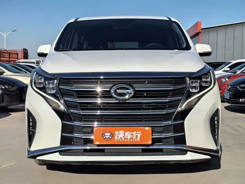GAC TRUMPCHI M8