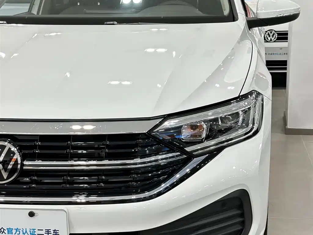 Volkswagen Sagitar — миниатюра 14