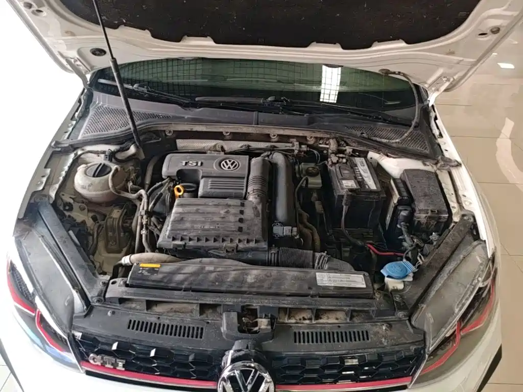 Volkswagen Golf — миниатюра 20